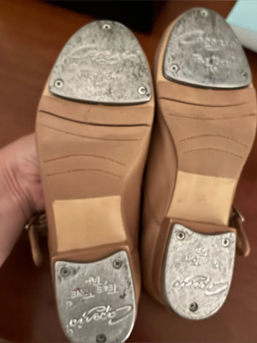 Capazio tan Maryjane tap shoes girl size 4